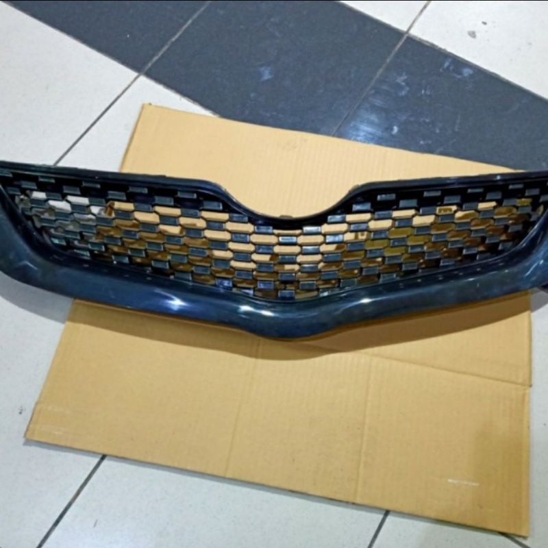 grill vios 2008-2012 belta