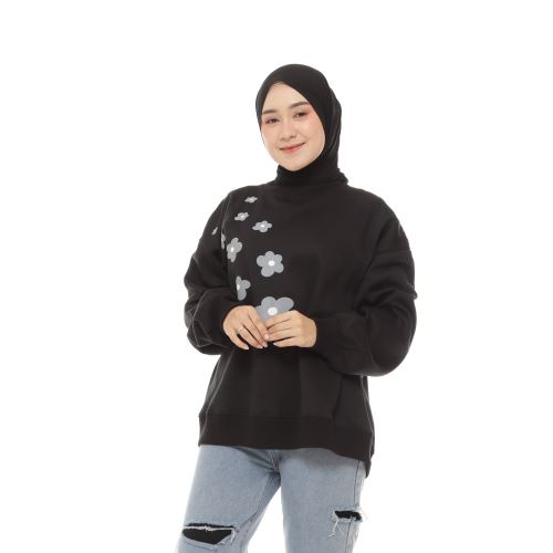 Sweater Oversize Wanita Flower Black