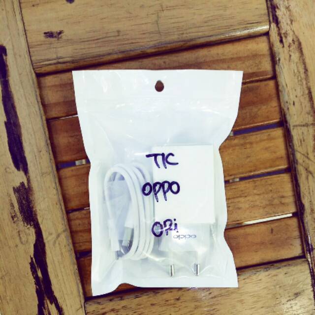 Cas original 100persen oppo