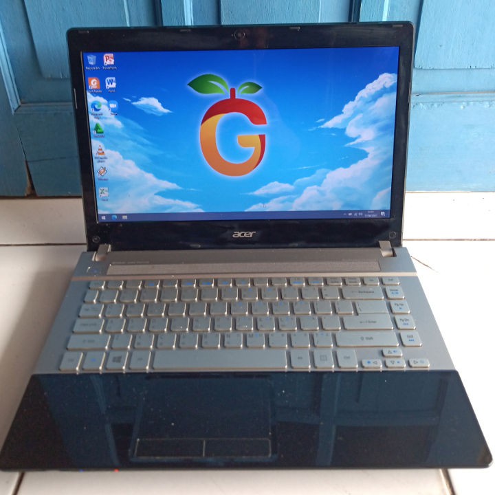 Acer V3-471G Intel Core i5 3210M SSD 128GB RAM 8GB VGA NVidia GeForce GT 630M 2GB Gaming Editing