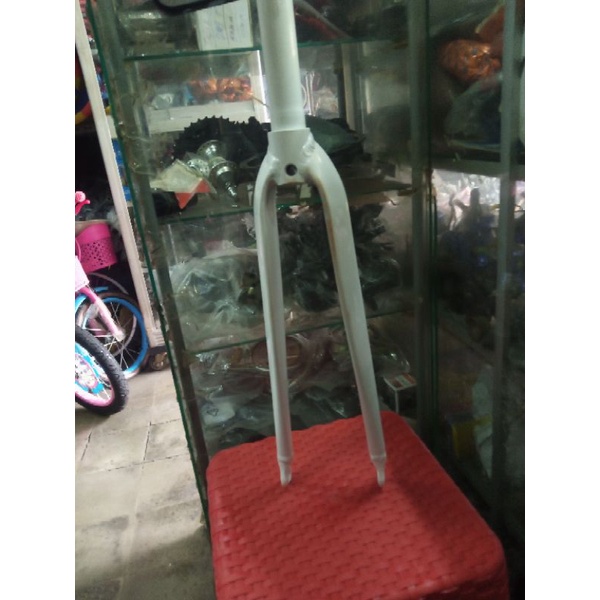 FORK RIGID 700C ALLOY OVERSIZE TAIWAN FIT FOR SPECIALIZED CINELLI COLNAGO TREX ROADBIKE FIXIE