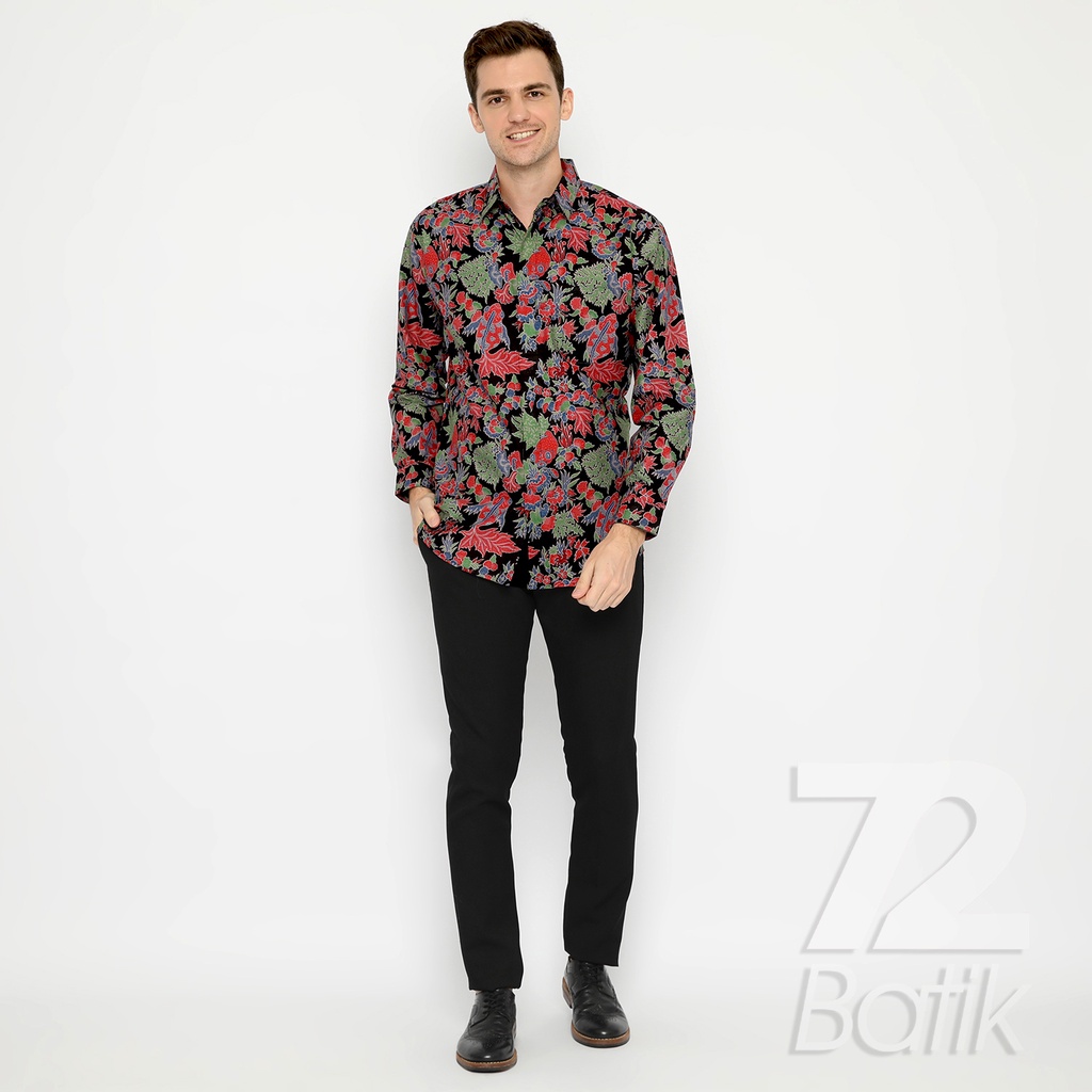 BAJU BATIK PRIA Kemeja Lengan Panjang Slimfit Premium Motif Ikan Koi Warna Hitam Nila Hijau 722208 Cap 72 - Baju Kemeja Atasan Pakaian Setelan Batik Pria Cowok Laki Laki Remaja Keluarga Kantor Lengan Panjang Modern Slimfit Slim Fit Premium Kekinian