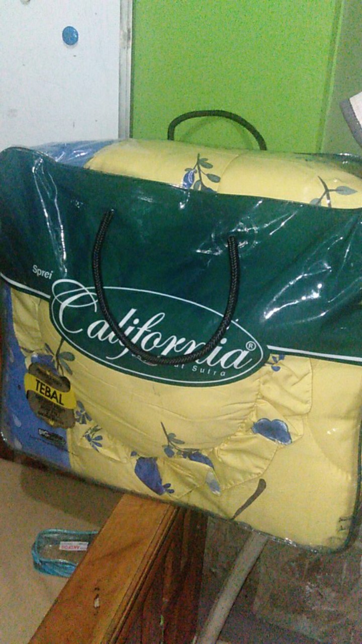 Bedcover California 160 X 200 New Motif ( Queen Size ) Katun Selembut Sutra Kualitas Premium