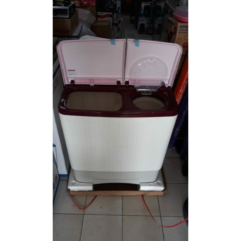 Mesin cuci Polytron PWM 8363 kapasitas 8kg