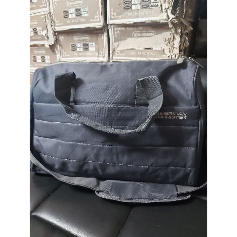 American Tourister Second/Preloved Abu Mulus
