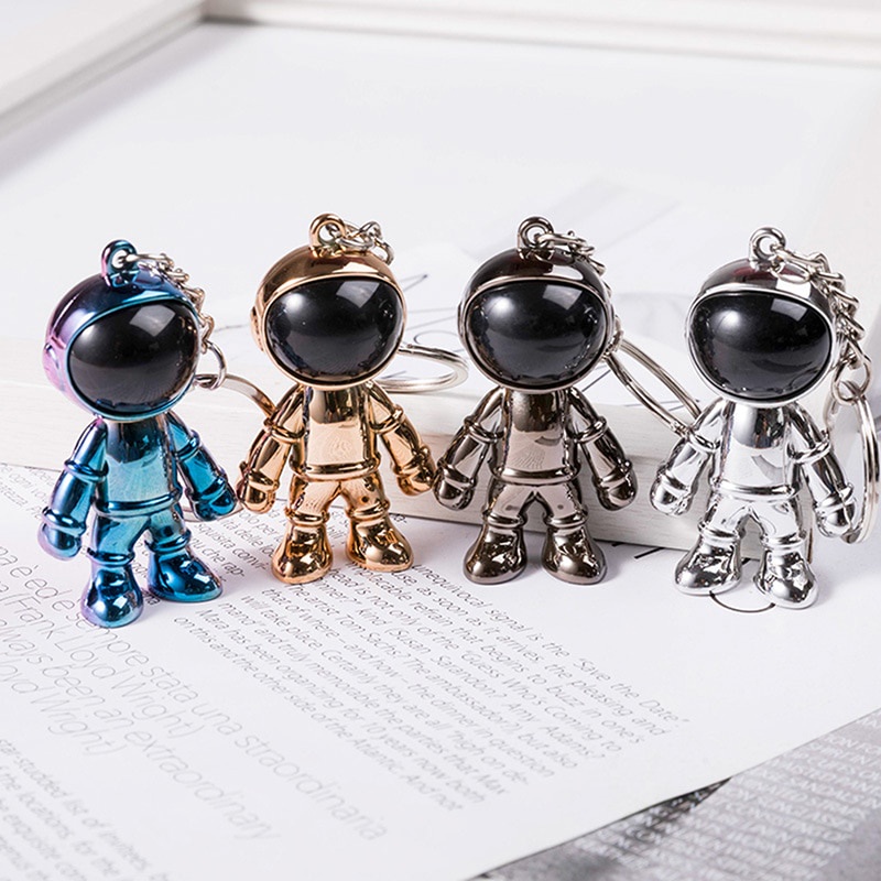 Handmade 3D Astronaut Spaceman Keychain Alloy Gift for Boy Friend Lanyard Key Ring Handbag Pendant