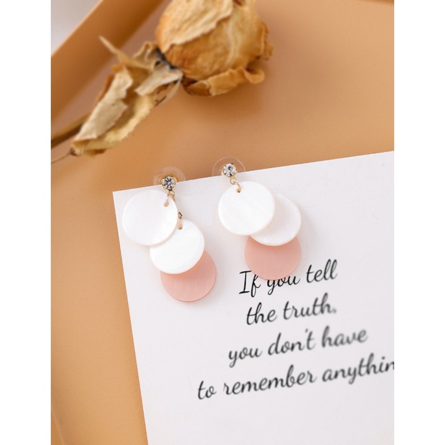 LRC Anting Tusuk Fashion Contrast Color Love Shell Su Round Piece Color Earrings F68139