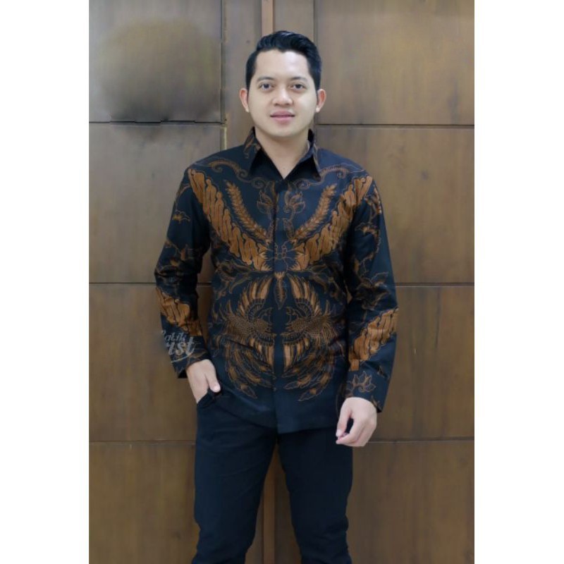 KEMEJA BAJU BATIK PRIA SOLO LENGAN PANJANG FULL FURING KATUN HALUS ATASAN PREMIUM MODERN GITARJA CAKAR PARI RANAJAYA NAGA SOGAN ARGAWIBAWA DWI MUKTI WAHYU TUMURUN GONDROWARU ABANG PROBOSETO GINANDRA KANGEN KAMULYAN NAGA BULAN PAKISTAN ARYADEWA WIRYAWAN SM