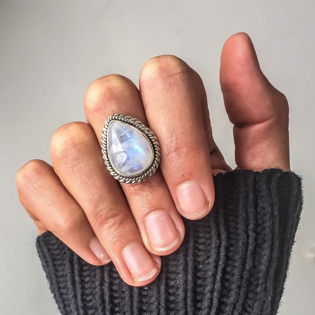 Cincin Sterling Silver 925 Dengan Batu Moonstone Model Tetesan Air Untuk Wanita Ccc36