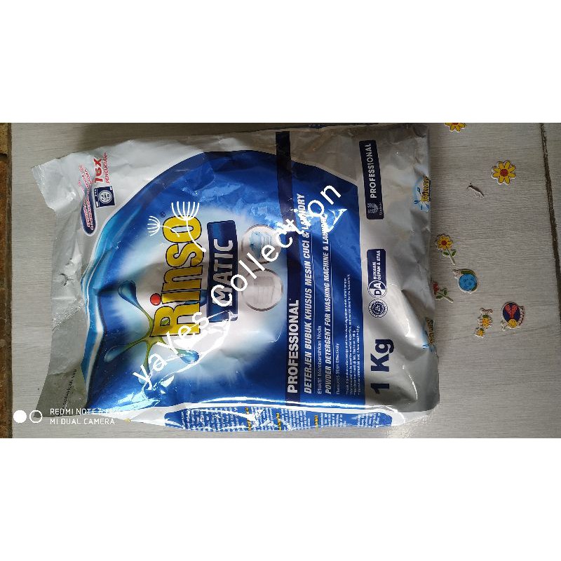 Rinso matic detergent pencuci baju deterjen baju rinso matic mesin cuci 1 kg / 900 gr