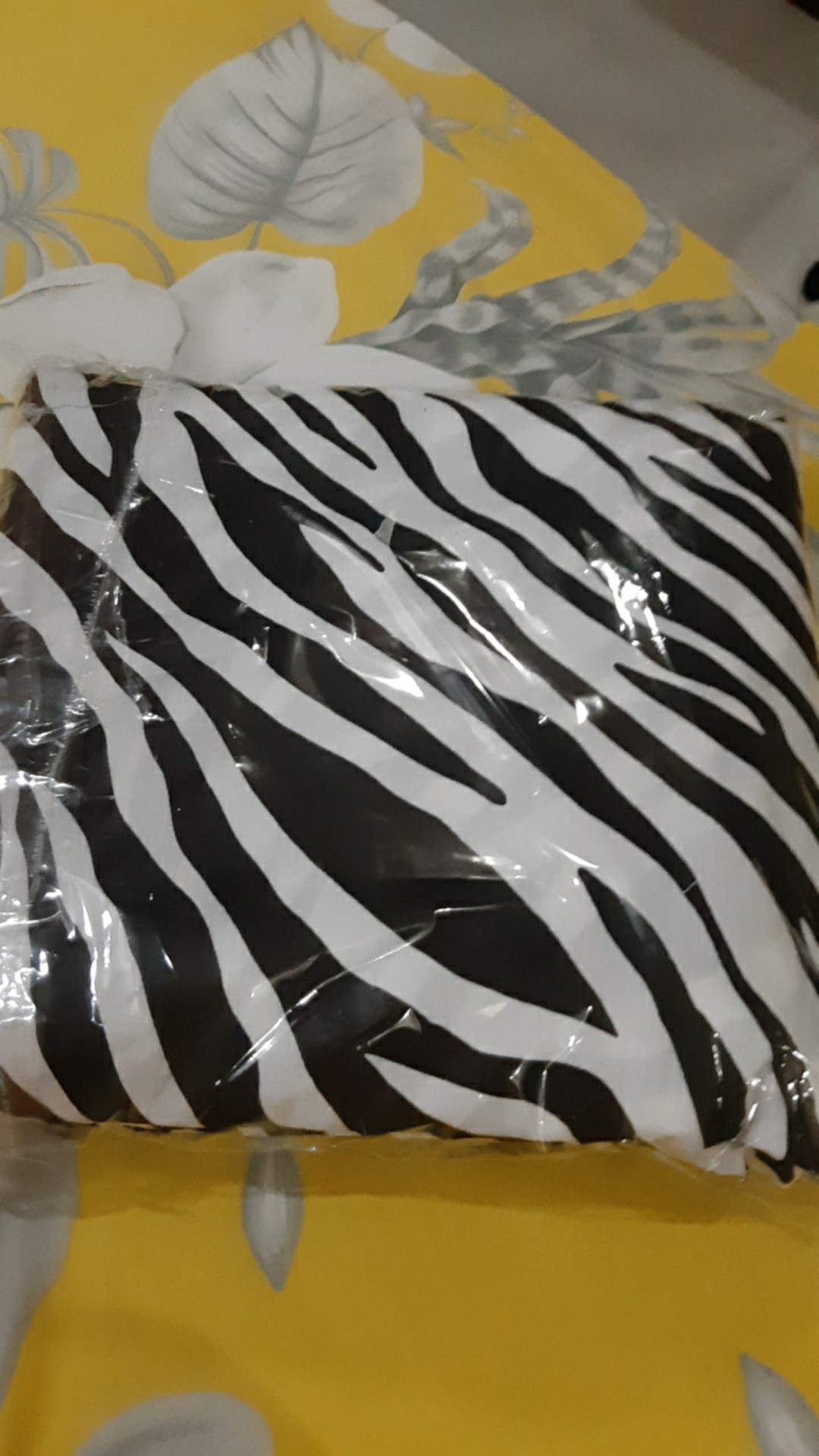 Sprei Motif Zebra Belang Katun Lokal Star Uk King Queen & Single