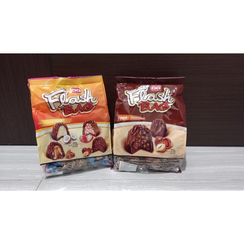 

Permen Coklat Chocolate Cici Flash Bag Assortment 300 gram