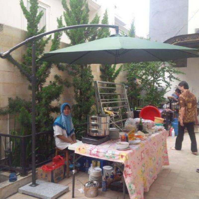 payung taman superlux