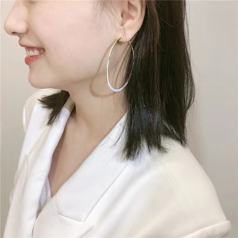 Anting Tusuk Gantung temperament Bahan Sterling silver 925 Desain Lukisan Gaya Korea Untuk Wanita