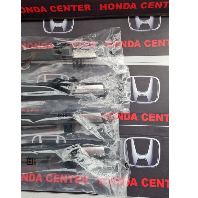 pelipit karet kaca luar weather strip luar honda crv re gen3 2007 2008 2009 2010 2011 72950-SWA-A01 belakang kiri