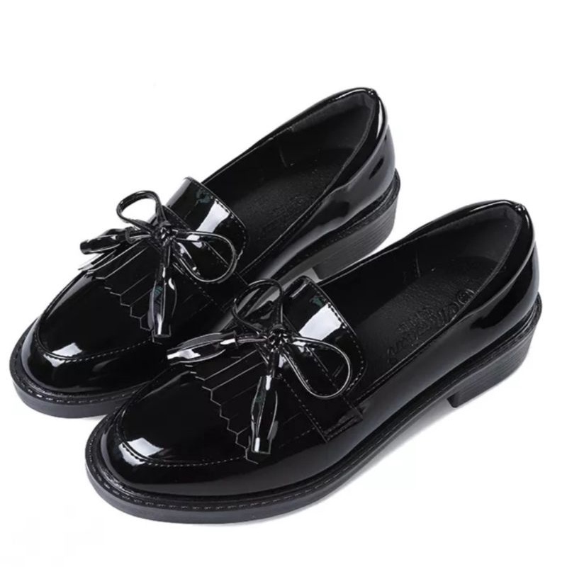 Sepatu Docmart Wanita Kasual Terbaru Glosy Hitam / Sepatu Loafers Wanita Fashin Korea Terlaris /  Sepatu Cewek Kekinian Viral / Sepatu Sekolah Cewek / Bisa Cod