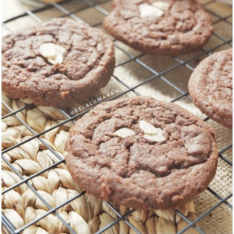 

Salty Chocolate Cookies