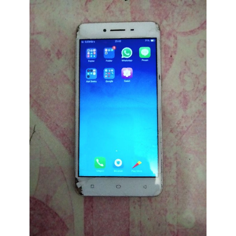 Hp Bekas second Oppo A37f ram 2/16