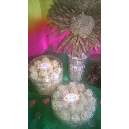 

kue kering / sagu keju