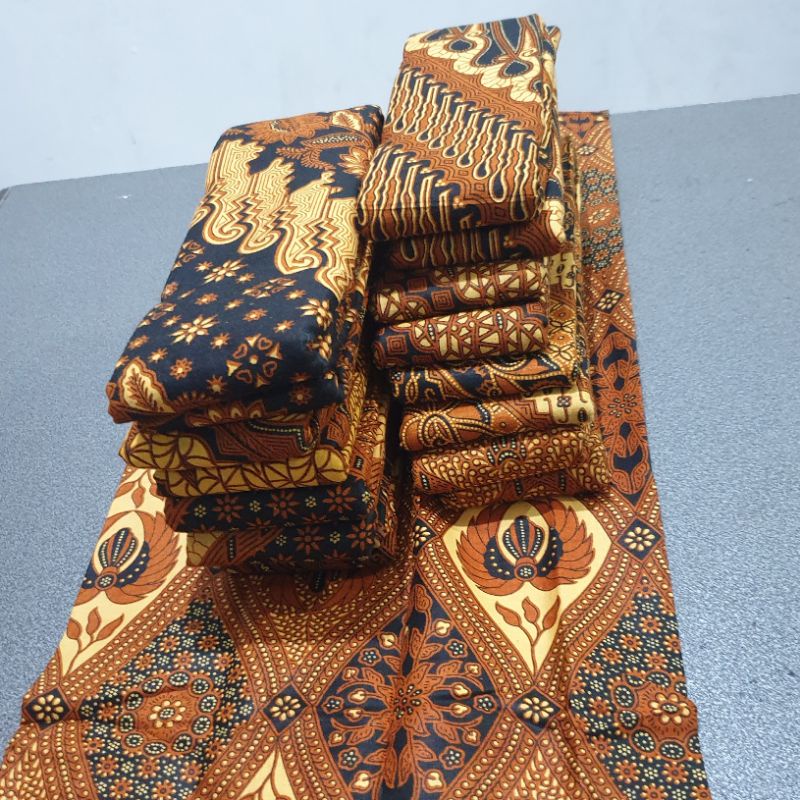 KAIN PANJANG BATIK SOGA GENES KHAS INDONESIA / JARIK KAIN BATIK SOGA GENES MOTIF PAKEM KLASIK