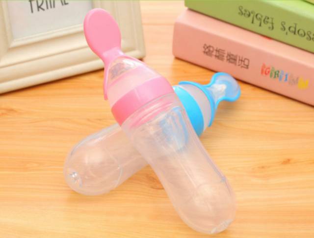 UNNISO - Silicone Squeeze Feeder / Botol Sendok Bayi