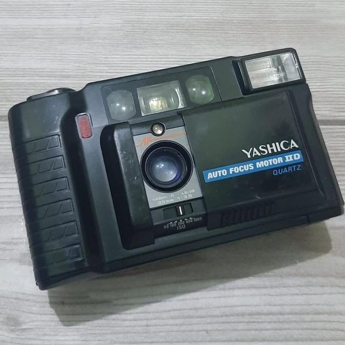 Kamera Analog Yashica Auto Focus Motor II Yashica AF Motor II