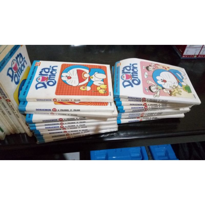 Komik Doraemon nomor 1 - 45 second/preloved
