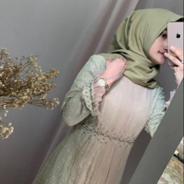 Syalina Dress by Javina