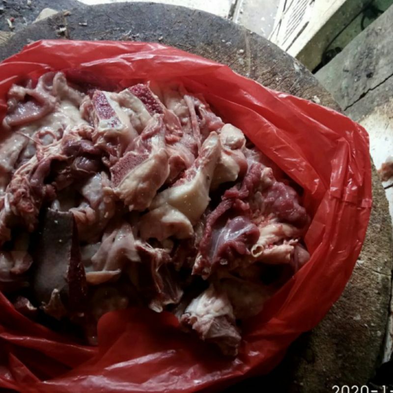 

Cincangan sop Kambing (Leher, Iga, Tetelan)