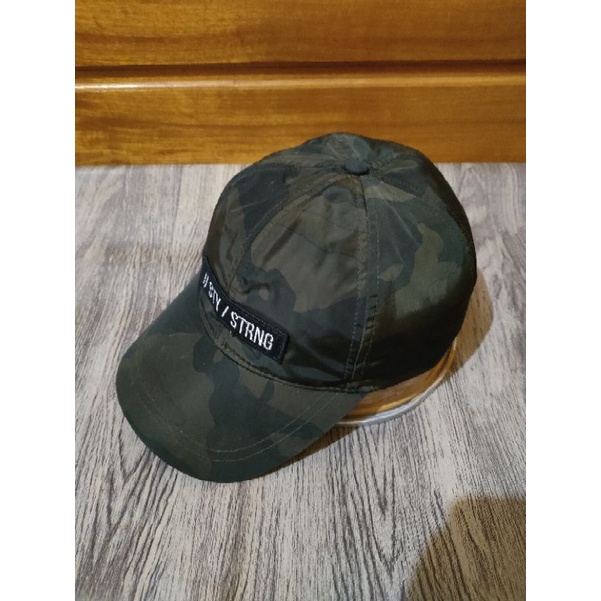 Topi Casual LC Waikiki