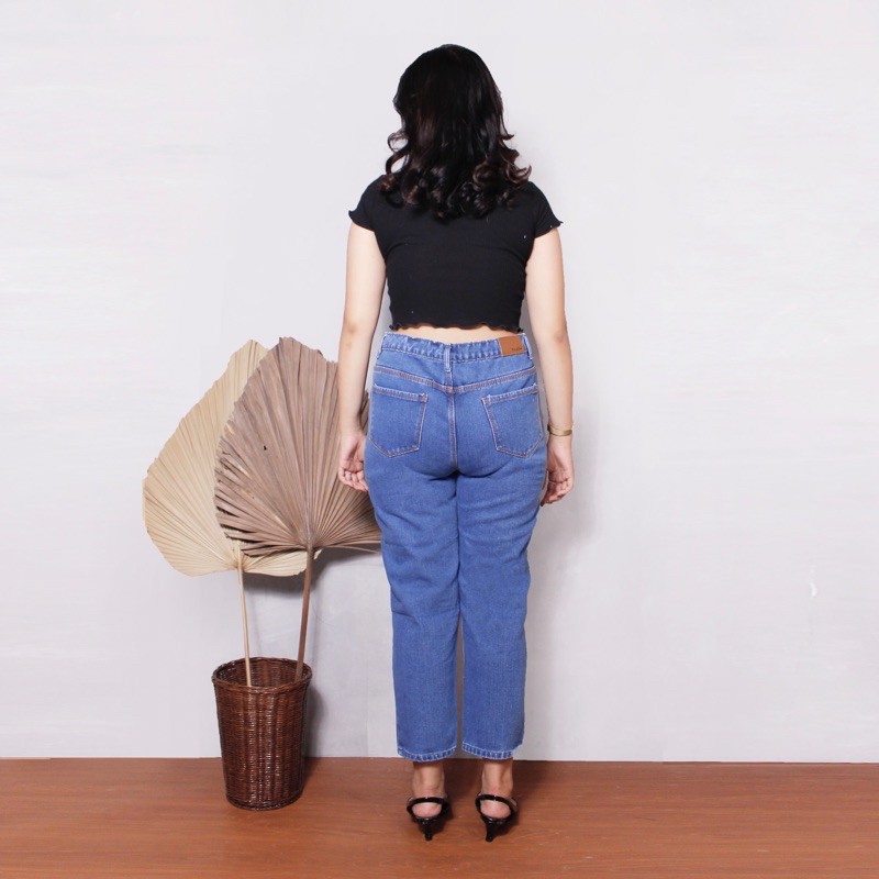 BOYFRIEND SOBEK LAPIS JEANS MEDIUM / BOYFRIEND DIVARY / BOYFRIEND JUMBO SOBEK / BOYFRIEND RIPPED