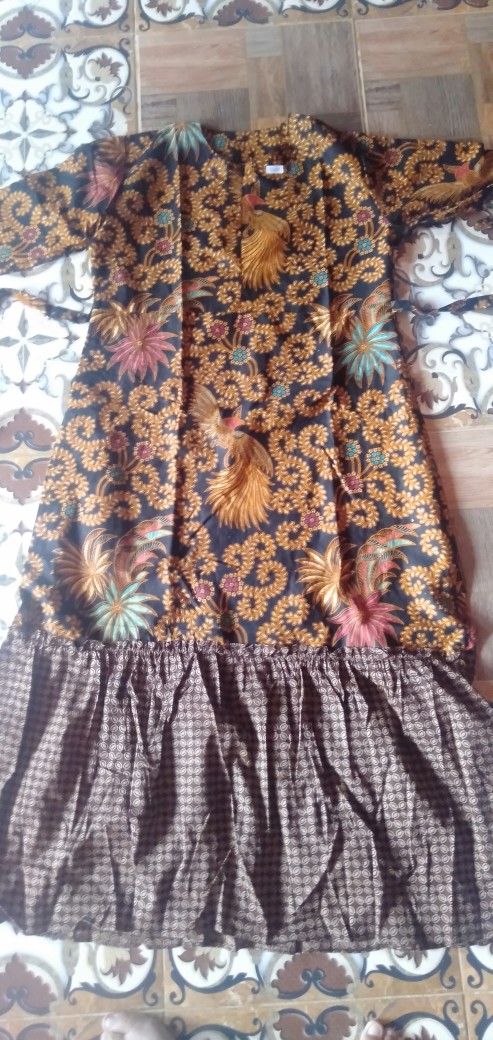 Maura Couple - Sania Ruffle Batik Couple Ori Ndoro Jowi Garansi Termurah Shopee - Batik Modern Solo
