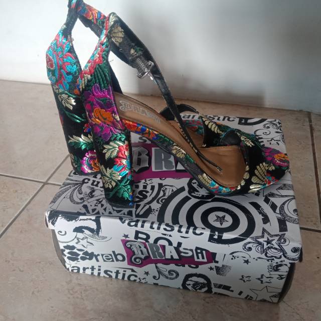 Preloved Brash High Heels