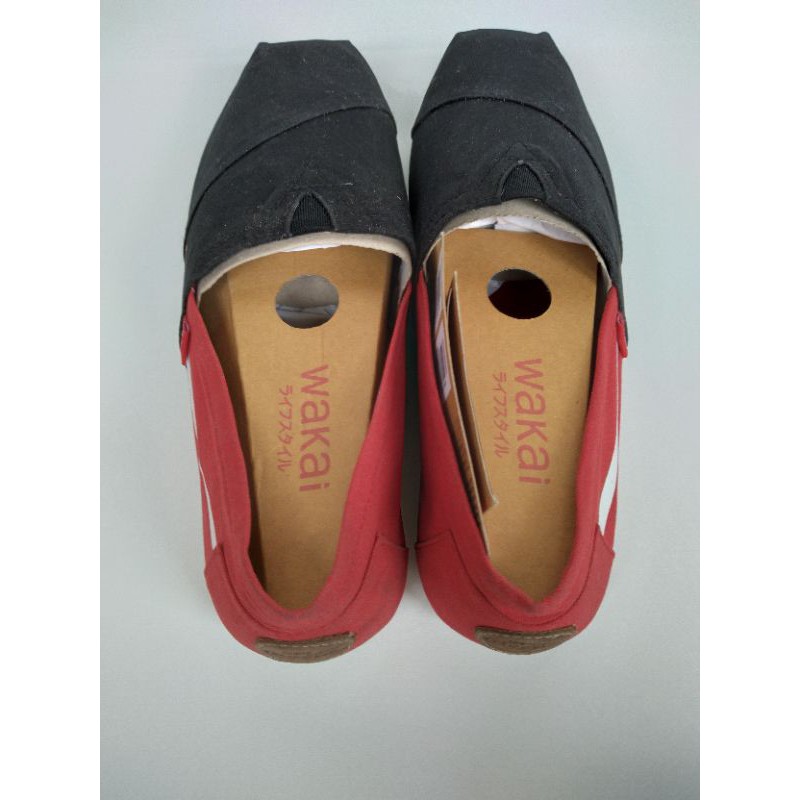 Sepatu Wakai Core Drd X Coca - Cola Authentic