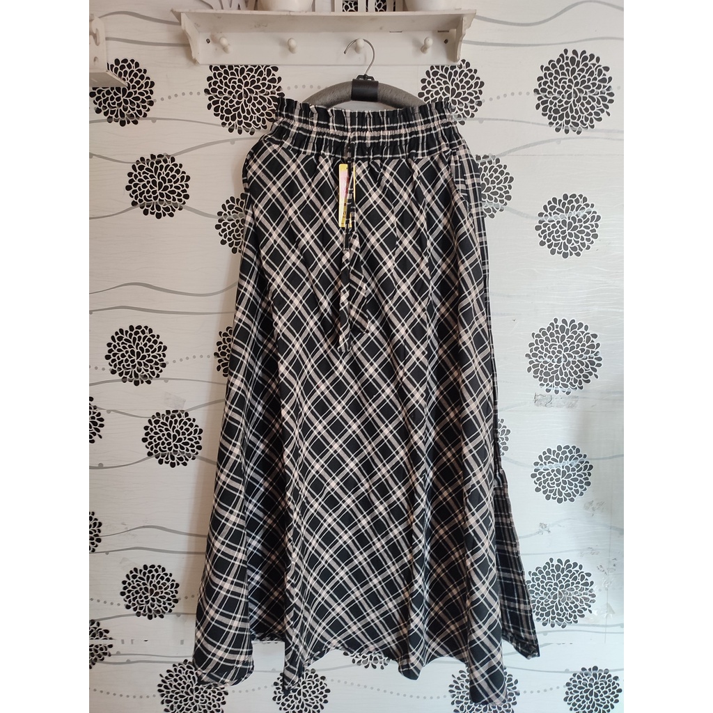 ROK FLANEL IMPORT PANJANG/ROK TARTAN/ROK KOTAK PAYUNG-T