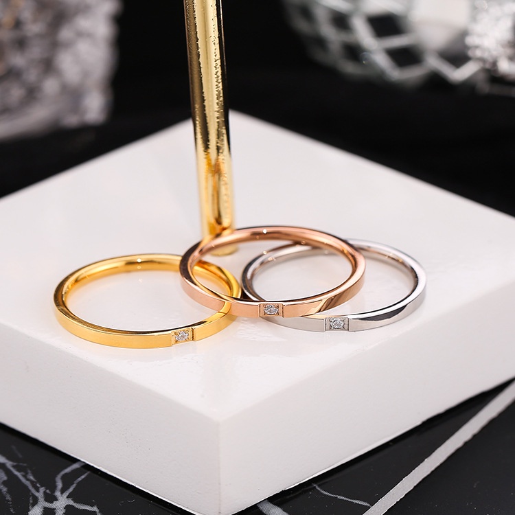 Cincin Titanium -  Cincin Ekor Titanium Berlian Sederhana Fashion Pria Wanita Rings