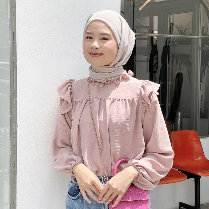 1KG MUAT 5PCS | MOANA BLOUSE RUFFLE AIRFLOW CRINCLE HITS OOTD SELEBGRAM FASHION GROSIR WANITA