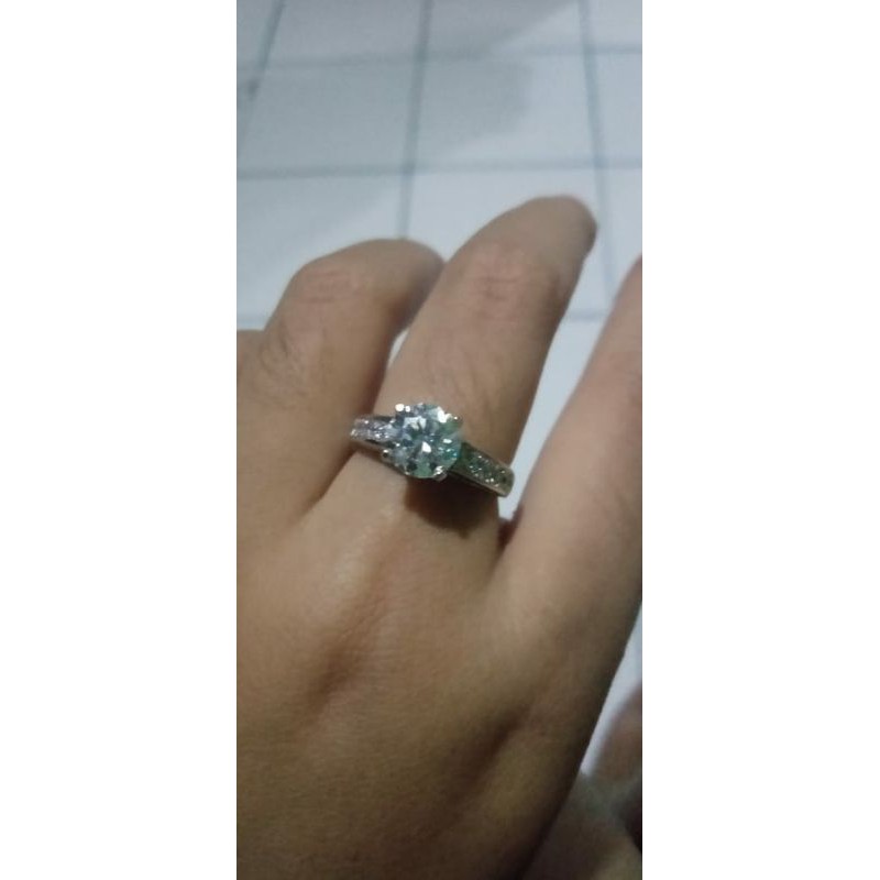 Cincin Berlian Moissanite Sertifikat GRA cincin engagement cincin tunangan