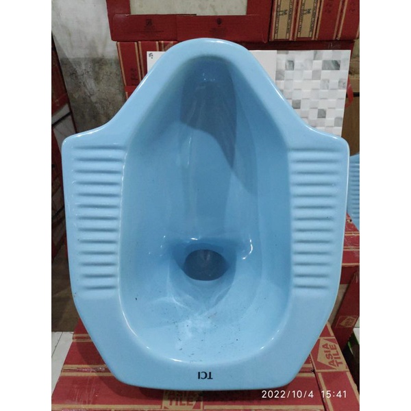 Kloset Jongkok Merk Terracotta / Closet kamar mandi toilet wanita pria anak