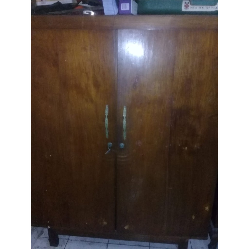 LEMARI JATI 2 PINTU JADUL