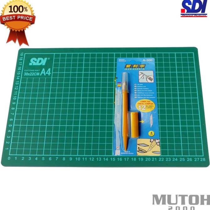 

ALAT MELUKIS CUTTING MAT SDI A4 + CUTTER PEN HIGH QUALITY 12 REFILL (LIKE OLFA) ALAT MENGGAMBAR