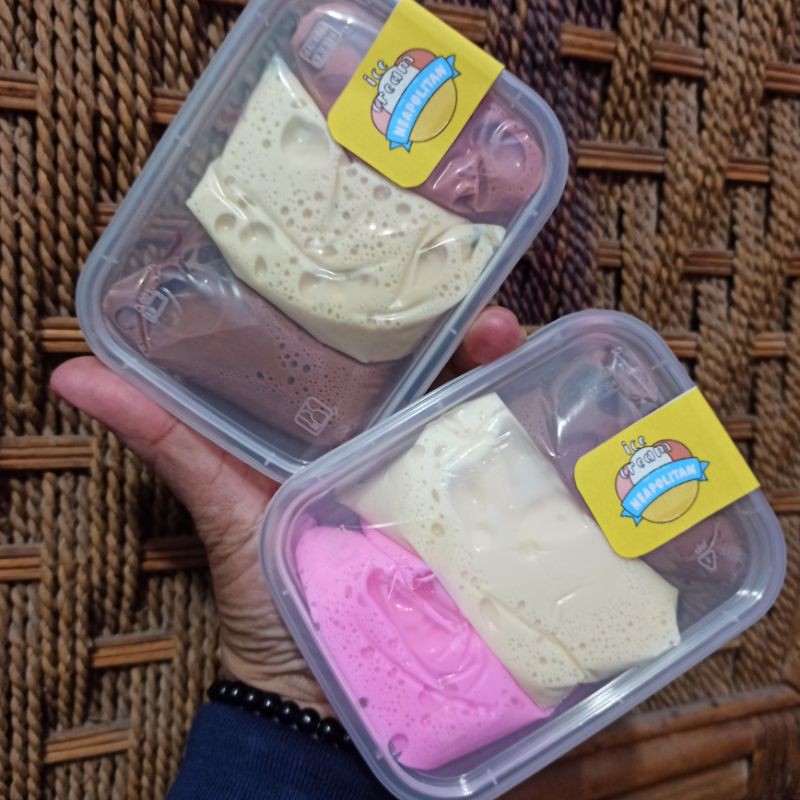 SLIME ICE CREAM NEAPOLITAN CHOCO/STRAWBERRY TRUFFLE 200Mml