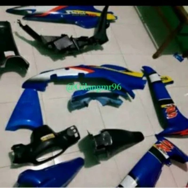 BODY HALUS KASAR SMASH 110 LAMA

