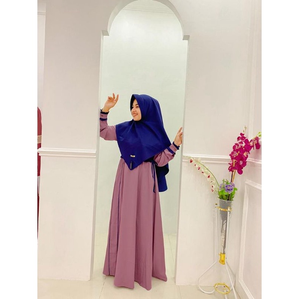 Assalamualaikum✨New Collection by @hawa.thelabel“Nadhira Dress” 
spesifikasi Dress :
- Material yang