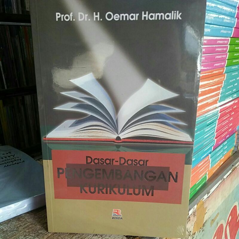 

DASAR-DASAR PENGEMBANGAN KURIKULUM