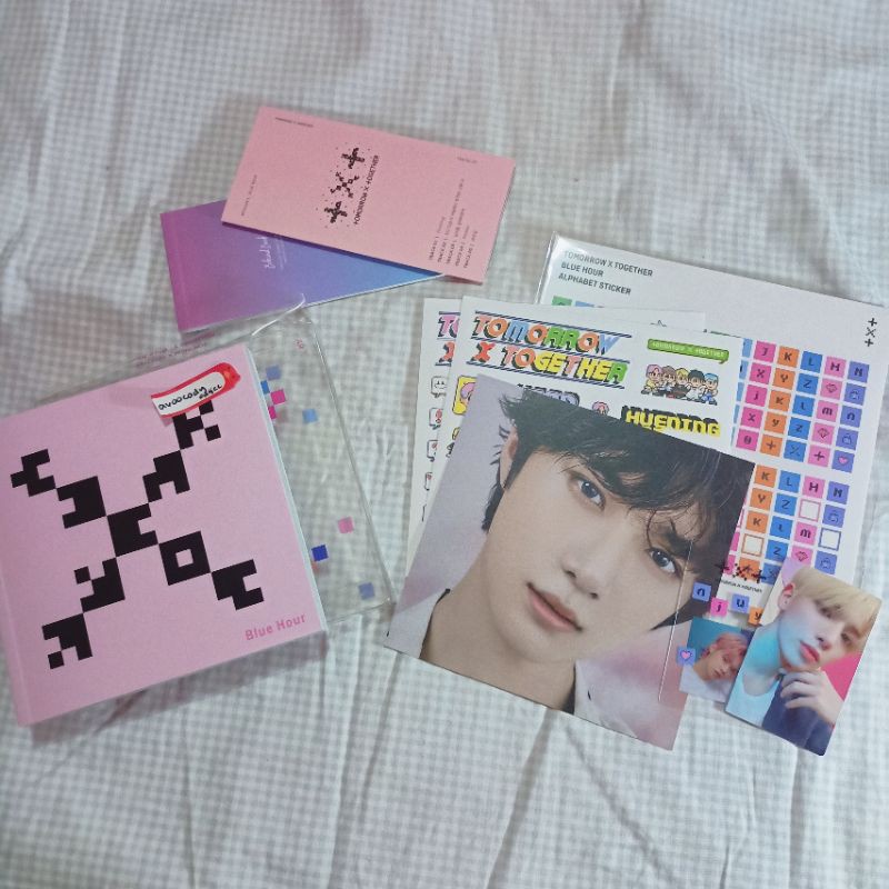 ALBUM TXT BLUE HOUR SHARING POB FANSIGN WEVERSE YEONJUN
