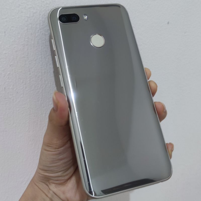 HP Lenovo K5 Play Bekas Second Handphone Murah Android Smartphone-2