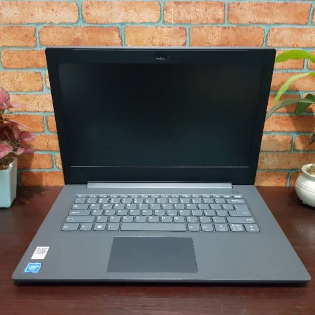 Lenovo V130 Celeron N4000 Ram 4gb HDD 500g  Win Original