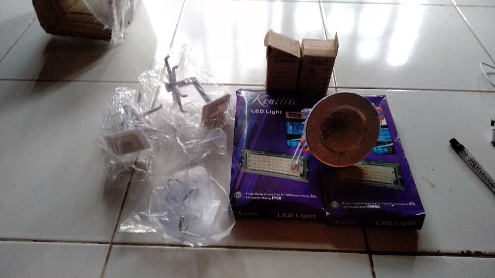 Gantungan Peralatan Dapur Hook 6 Kaki Putar 360 Derajat Gantungan Kamar Mandi Peralatan Masak