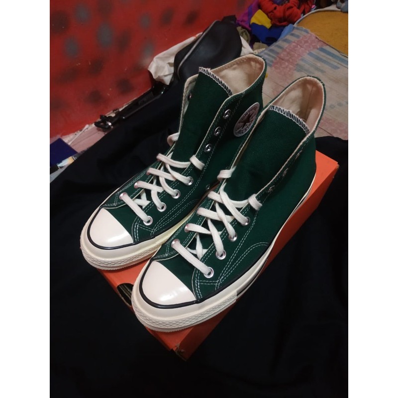 Sepatu converse